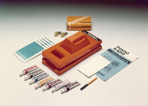 プリントゴッコ　（画像提供：理想科学工業）