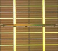 25nmプロセス4GビットDDR3 SDRAM（画像提供：エルピーダメモリ）