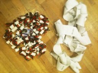 SUPER JUNIOR(スーパージュニア)のイトゥクは22日午後、ツイッターで「僕たちのアルバムをこんなにたくさん買ってくれてありがとう!中国のファンの皆さんのところにも届きましたよね?ありがとう!」というコメントとともに写真も掲載した。写真=イトゥクのツイッターより SUPER JUNIOR(スーパージュニア)のイトゥクは22日午後、ツイッターで「僕たちのアルバムをこんなにたくさん買ってくれてありがとう!中国のファンの皆さんのところにも届きましたよね?ありがとう!」というコメントとともに写真も掲載した。写真=イトゥクのツイッターより