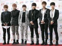 「2010-2012 韓国訪問の年」の記念特別イベント「韓流ドリームフェスティバル」が3日午後、慶尚北道慶州市隍城洞慶州市民運動場で開かれた。
