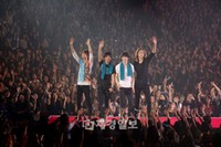 今月4日から日本テレビで放送されている「SUPERNATURAL（スーパーナチュラル）：THE ANIMATION」のエンディングテーマに、韓国男性4人組バンド「CNBLUE」（シーエヌ・ブルー）のリーダー、チョン・ヨンファの自作曲「In My Head」が採用されている。