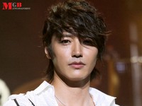 韓国の歌手で俳優のユン・サンヒョンが2012年2月に日本全国ツアーを行うことを予定している。
