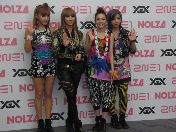 2NE1、日本初ツアー「NOLZA in Japan」:フォトセッション(23)