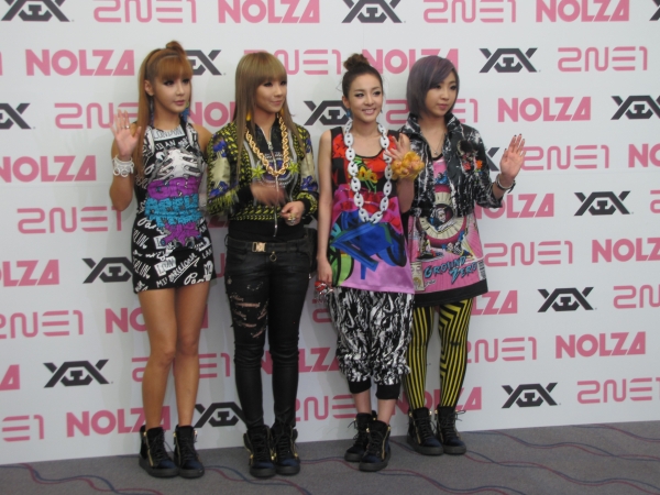 2NE1、日本初ツアー「NOLZA in Japan」:フォトセッション(24)