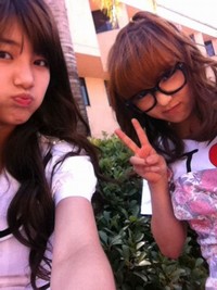 韓国のガールズグループ「miss A」のリーダー、ミンは10日、自身のツイッターに「今日はmiss Aのスジちゃんの誕生日です。みんな、一緒に祝ってください。誕生日、本当におめでとう!スジ、これからももっとゴージャスな姿をみんなに見せよう!私たち、ファイト!オッケー?」というコメントと共に写真を投稿した。 韓国のガールズグループ「miss A」のリーダー、ミンは10日、自身のツイッターに「今日はmiss Aのスジちゃんの誕生日です。みんな、一緒に祝ってください。誕生日、本当におめでとう!スジ、これからももっとゴージャスな姿をみんなに見せよう!私たち、ファイト!オッケー?」というコメントと共に写真を投稿した。