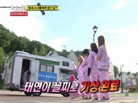 少女時代がスッピン姿を公開し、話題となっている。9日に放送された韓国SBS『日曜日が好き－ランニングマン』で、少女時代のユナ、ユリ、ソヒョン、ヒョヨン、ジェシカ、テヨンは朝早くからペアレースに参加した。
