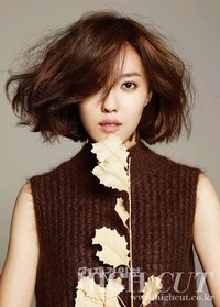 韓国のセクシーアイドルグループ「T-ara」(ティアラ)のメンバー、ヒョミンが清純な秋の女神に変身した。
韓国のセクシーアイドルグループ「T-ara」(ティアラ)のメンバー、ヒョミンが清純な秋の女神に変身した。