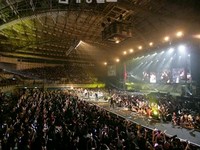 アジアで人気の韓国男性パフォーマンスグループ「2PM」(ツーピーエム)のアジアツアー「2PM HANDS UP TOUR CONCERT」がファンの大きな愛を受けて、アジア各国に衝撃を与えている。写真= JYP Ent.提供 アジアで人気の韓国男性パフォーマンスグループ「2PM」(ツーピーエム)のアジアツアー「2PM HANDS UP TOUR CONCERT」がファンの大きな愛を受けて、アジア各国に衝撃を与えている。写真= JYP Ent.提供