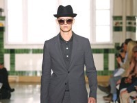 Kris Van Assche(クリス ヴァン アッシュ)初のショートフィルム「A MOMENT IN TIME」