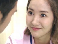 女優パク・ミニョンがドラマ『栄光のジェイン』に眩しい笑顔で登場、視聴者を虜にした。