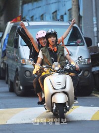 9月10日に韓国で放送されたKBS秋夕特集ドラマ『のり子、ソウルへ行く』が日本で話題だ。写真=ブロードストーム 9月10日に韓国で放送されたKBS秋夕特集ドラマ『のり子、ソウルへ行く』が日本で話題だ。写真=ブロードストーム