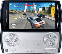 ドコモスマートフォン「Xperia PLAY SO-01D」Black(画像提供:NTTドコモ) ドコモスマートフォン「Xperia PLAY SO-01D」Black(画像提供:NTTドコモ)