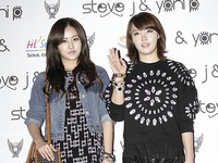 ソウルファッションウィークに出席する4Minuteのホ・ガユンとチョン・ジユン(2) ソウルファッションウィークに出席する4Minuteのホ・ガユンとチョン・ジユン(2)