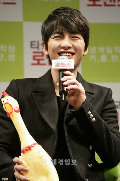 『ちりも積もればロマンス』制作発表会:ソン・ジュンギ