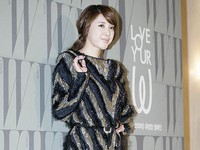 乳がん啓発キャンペーン「LOVE YOUR W」に出席するソ・イニョン(2) 乳がん啓発キャンペーン「LOVE YOUR W」に出席するソ・イニョン(2)