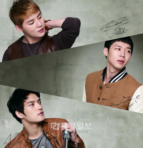 韓国の人気男性アイドルグループ「JYJ」(ジェジュン、ユチョン、ジュンス)が出演している鐘根堂の鎮痛剤ペンザルQ(www.penzalq.com)の新CM「早く治って」編に対する関心が非常に高く、鐘根堂は公式ホームページとフェイスブック(www.facebook.com/penzalQ)を通じて、CMソングを無料配布することにした。 韓国の人気男性アイドルグループ「JYJ」(ジェジュン、ユチョン、ジュンス)が出演している鐘根堂の鎮痛剤ペンザルQ(www.penzalq.com)の新CM「早く治って」編に対する関心が非常に高く、鐘根堂は公式ホームページとフェイスブック(www.facebook.com/penzalQ)を通じて、CMソングを無料配布することにした。