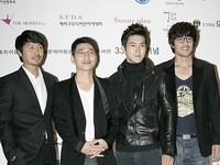 キム・ヨンセ33周年ファッションショー、応援に訪れたイ・ソンジェ、チョン・ウンテク、チェ・シウォン、チン・ヒギョン(2) キム・ヨンセ33周年ファッションショー、応援に訪れたイ・ソンジェ、チョン・ウンテク、チェ・シウォン、チン・ヒギョン(2)