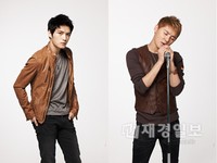 韓国の人気アイドルグループ「JYJ」がモデルを務める鎮痛剤『ペンザルQ』ポスター撮影の様子が公開された。写真＝鐘根堂