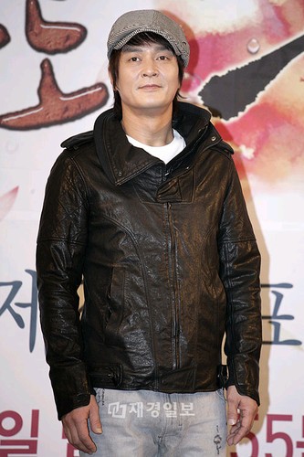 ドラマ『私も、花』制作発表会:チョ・ミンギ(1)