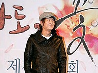 ドラマ『私も、花』制作発表会:チョ・ミンギ(2) ドラマ『私も、花』制作発表会:チョ・ミンギ(2)