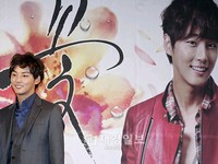 ドラマ『私も、花』制作発表会ユン・シユン(3) ドラマ『私も、花』制作発表会ユン・シユン(3)