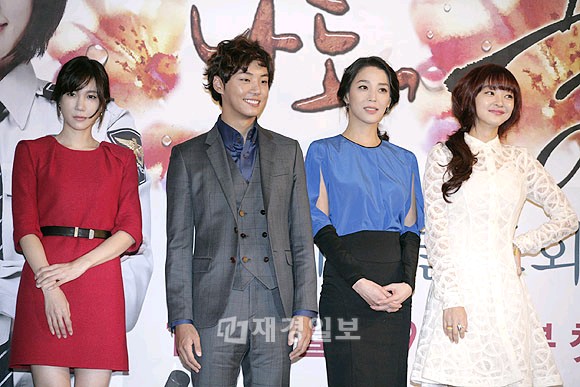 ドラマ『私も、花』制作発表会(4)