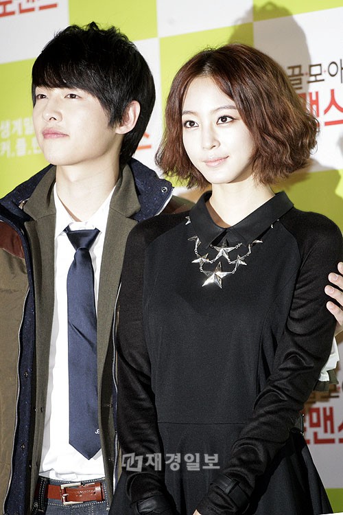 写真 映画 ちりも積もればロマンス のマスコミ試写会に出席するハン イェスル ソン ジュンギら 2 韓流stars