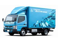 小型ハイブリッドトラック　新型「キャンター　エコ ハイブリッド」（画像提供：三菱ふそうトラック・バス）
