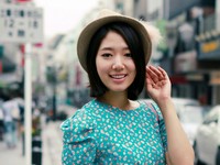 最近アジア各国で大きな人気を誇り“次世代韓流クイーン”と言われている韓国女優パク・シネが、再び中国からのラブコールを受け、7日に中国へ出国するという。