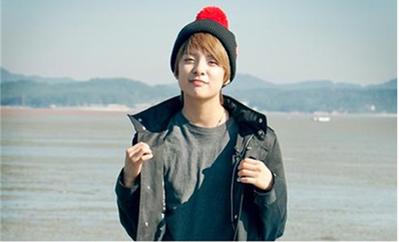 韓国ガールズグループ「f(x)」（エフエックス）のメンバー、アンバーが自身の韓国名を公開し、注目されている。写真=KBS