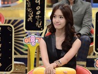 人気ガールズグループ「少女時代」のユナが、理想のタイプについて具体的に語った。写真=SBS