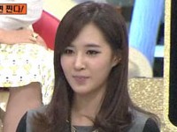 人気女性アイドルグループの少女時代が、いわゆる“少女時代メニュー”について説明した。