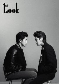 東方神起のユンホとチャンミンが呼吸を合わせたグラビアが公開され話題だ。写真=ファーストルック 東方神起のユンホとチャンミンが呼吸を合わせたグラビアが公開され話題だ。写真=ファーストルック