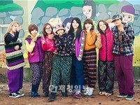 初放送から話題の『青春不敗2』で、ガールズグループの合宿所が公開される。写真＝KBS