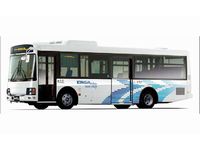 中型ノンステップバス エルガミオ（SDG-LR290J1）（画像提供：いすゞ自動車）