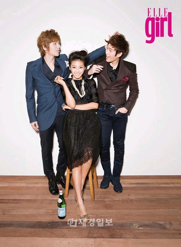 スターシップエンターテイメント所属のK.will、Sistar、ボーイフレンドのメンバー計11名が『ELLE girl(エルガール）』12月号でパーティーをコンセプトとしたグラビアを披露した。写真=ELLE girl