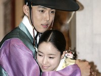 ドラマ『仁粹大妃』の撮影現場：ハム・ウンジョンとペク・ソンヒョン（2）
