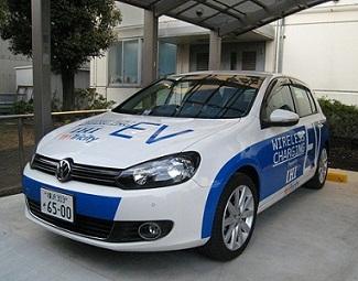 非接触給電試験用EV（写真提供：IHI）