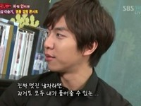 イ・スンギは23日放送のSBS『真夜中のテレビ芸能』のインタビューに応えるためミョンドンを訪れた。イ・スンギは、過去の恋愛について正直に答えたという。
