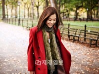 優れた歌唱力を誇る歌手Lena Park（リナ・パーク　韓国名：パク・ジョンヒョン)が最近バリで歌手になることを提案されたことがあると告白した。
