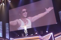 韓国の男性俳優カン・ジファンの見事な腕筋と三角筋が公開されて話題を呼んでいる。 韓国の男性俳優カン・ジファンの見事な腕筋と三角筋が公開されて話題を呼んでいる。