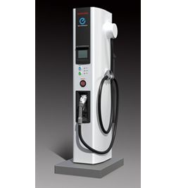 新型急速充電器（標準仕様）（画像：日産自動車）