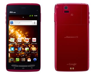 「ARROWS ES IS12F」（画像：KDDI）