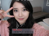 韓国でセカンドアルバムをリリースして音源チャートを席巻する勢いを見せているIUが8日、ラジオ『チェ・ファジョンのパワータイム』に出演し、トークを繰り広げた。 韓国でセカンドアルバムをリリースして音源チャートを席巻する勢いを見せているIUが8日、ラジオ『チェ・ファジョンのパワータイム』に出演し、トークを繰り広げた。