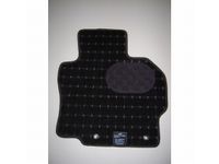 植物由来材料のバイオPEを用いたフロアマット（画像：三菱自動車）