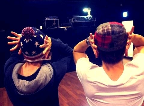 韓国男性アイドルグループ「SUPER JUNIOR」（スーパージュニア）のウニョクとドンヘがデュオを結成した。写真=ドンヘのツイッター
