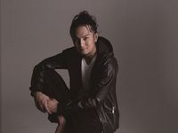 レコチョクの「クリスマスを一緒に過ごしたいアーティストランキング」男性1位は遊助（画像：レコチョク）