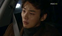 14日に放送された韓国MBC水木ドラマ『私も、花！』第11話で、ボンソン（イ・ジア演）は、ジェヒ（ユン・シユン演）とファヨン（ハン・コウン演）母子が同じマンションに住む姿に衝撃を受ける。写真=MBC放送キャプチャー