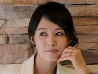 キム・ソナがドラマ『女の香り』プロモーションのために来日する。