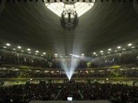 コン・ユ、日本武道館でデビュー10周年記念ファンミーティング（10）